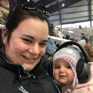 Meet your Posher, Melissa